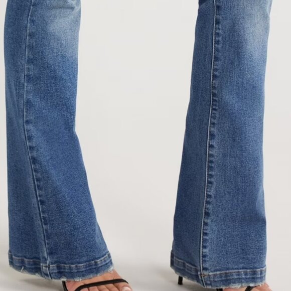 Sofia by Sofia Vergara Women's and Women's Plus Melisa Flare High Rise Jeans Sz - Picture 7 of 12